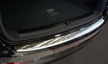захисна накладка на задній бампер Audi Q3 II фото