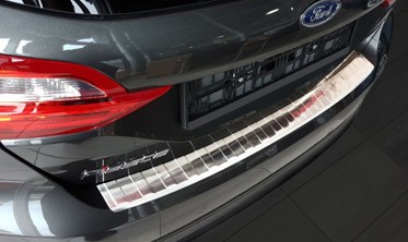 защитная накладка на бампер с загибом Ford Fiesta Mk8 (нержавеющая сталь) фото