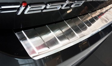 защитная накладка на бампер с загибом Ford Fiesta Mk8 (нержавеющая сталь) фото
