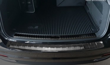 Защитная накладка на бампер AUDI A6 C8 (Kombi) Carbon фото