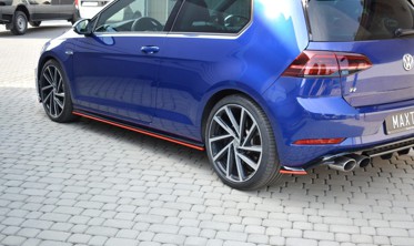 Боковые накладки на пороги Volkswagen Golf 7 рестайл R / R-Line версия  фото