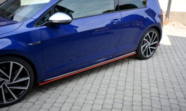 Боковые накладки на пороги Volkswagen Golf 7 рестайл R / R-Line версия  фото