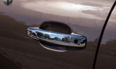 хром накладки на ручки дверей Audi Q5 фото