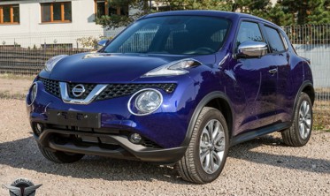 хром накладки вокруг передних фар Nissan Juke фото