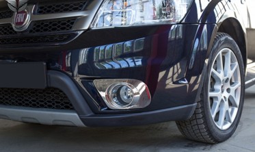 хром накладки противотуманок передних Dodge Journey фото