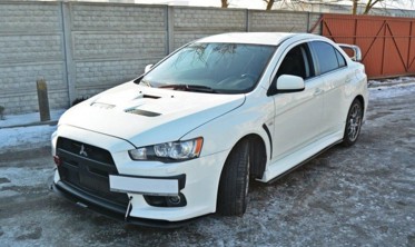 Накладка переднього бампера Racing Mitsubishi Lancer EVO X вер.2 фото