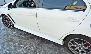 Бічні дифузори порогів Racing Mitsubishi Lancer Evo X фото