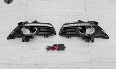 ДНЕВНЫЕ ХОДОВЫЕ ОГНИ (DRL) FORD MONDEO  фото