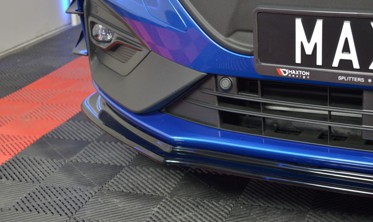 Передній дифузор на бампер Ford Focus MK4 ST / ST-Line вер. 4 фото