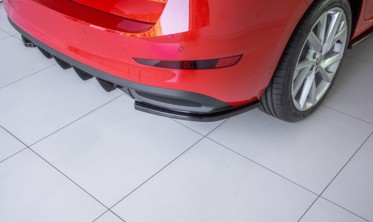 Бічні дифузори заднього бампера Skoda Scala фото