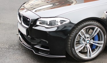 Дифузор переднього бампера BMW F10 M5 ver.2 фото