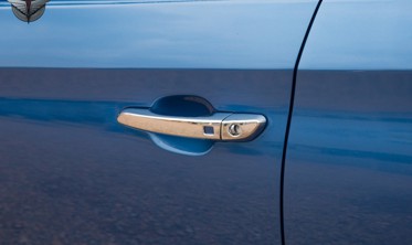 хром накладки на ручки дверей Hyundai Tucson версия с сенсором фото