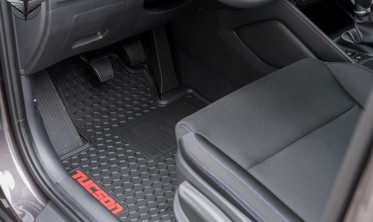 Коврики в салон Hyundai Tucson фото