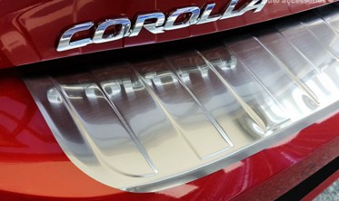 захисна накладка на бампер Toyota Corolla XII Hatchback фото
