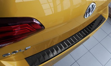 защитная накладка на бампер Volkswagen Golf VII Hatchback (Carbon) фото