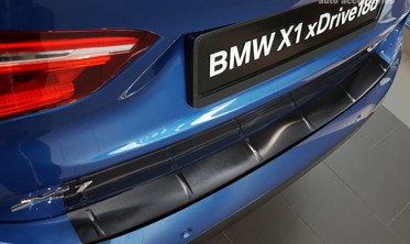 захисна накладка на бампер BMW X1 F48 M-Pakiet чорна фото