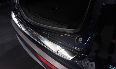 захисна накладка на бампер Alfa Romeo Stlevio фото