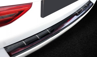 защитная накладка на бампер BMW 5 G31 Touring Carbon Fiber фото