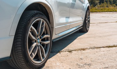 Боковые листвы порогов BMW X3 F25 M-Pack Facelift фото