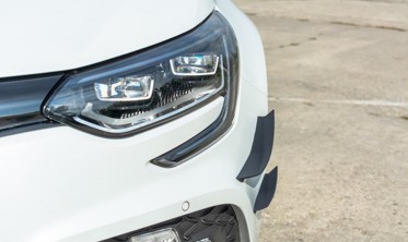 Бічні накладки переднього бампера Renault Megane IV версія RS фото