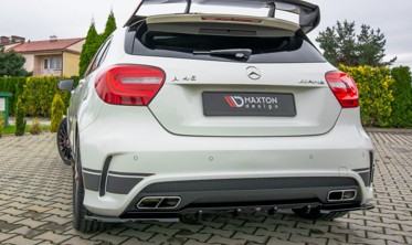 Центральний спойлер заднего бампера Mercedes A45 AMG W176 с вертикальными выступами фото