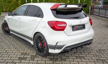 Боковые накладки на задний бампер Mercedes A45 AMG W176 фото