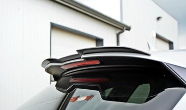Накладка на спойлер Audi RS3 8V/8V FL Sportback фото