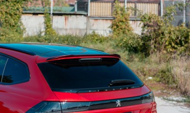 Накладка на спойлер багажника Peugeot 508 Mk2 SW фото