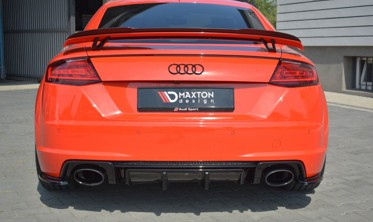 Центральный тюнинг диффузор под задний бампер Audi TT RS 8S фото
