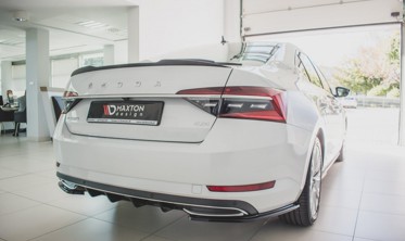 Спойлер (накладка) на крышку багажника Skoda Superb Mk3 фото