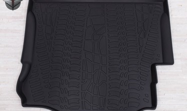 Коврик в багажник Jeep Wrangler JK версия с сабвуфером (4 двери) фото
