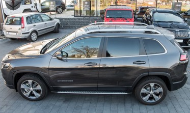 пороги (подножки боковые) Jeep Cherokee KL фото
