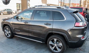 пороги (подножки боковые) Jeep Cherokee KL фото