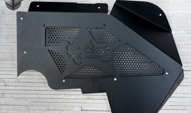 передние вентилируемые внутренние колесные арки Jeep Wrangler JK/JKU черные фото