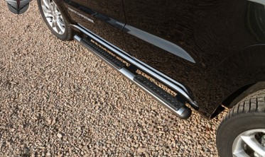 пороги (подножки боковые) Jeep Grand Cherokee фото