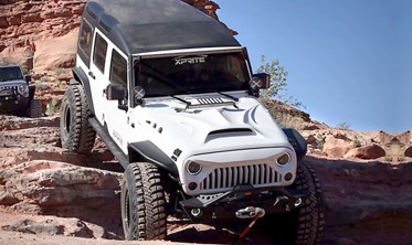 Капот тюнинговый для Jeep Wrangler JK / JKU фото