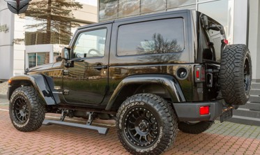 електричні пороги (підніжки бокові) Jeep Wrangler JK (4 двері) фото