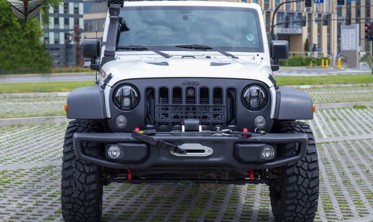 защитный передний бампер CALIFORNIA для Jeep Wrangler JK / JL (2/4 двери) фото