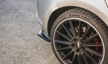 Бічні дифузори на задній бампер Volkswagen Golf 7 GTI фото
