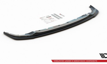 Тюнинговая юбка переднего бампера BMW 1 F40 M-pack/ M135I фото