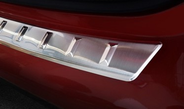 захисна накладка заднього бампера з ребрами BMW 1 F40 III M-PAKIET фото