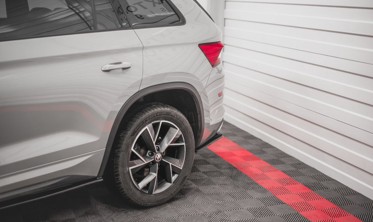Боковые накладки на задний бампер Skoda Kodiaq Mk1 Sportline  фото