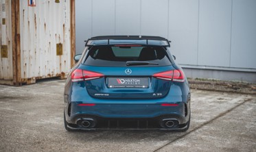 Бічні накладки на край заднього бампера Mercedes A35 AMG Hatchback W177 фото