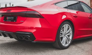 Боковые тюнинг накладки заднего бампера Audi S7 C8 фото