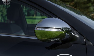 хром накладки на дзеркала Kia Sportage (з вирізами для поворотів) фото