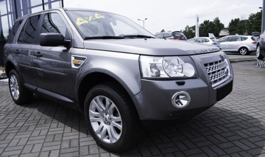 хром накладки противотуманок передних Land Rover Freelander II фото