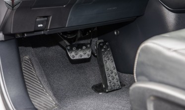 алюмінієві накладки на педалі LEXUS UX/LEXUS RX/LEXUS IS/LEXUS GS автомат чорні фото