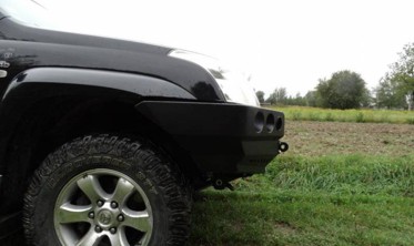 Силовий передній бампер Toyota Land Cruiser Prado J120, 125 фото