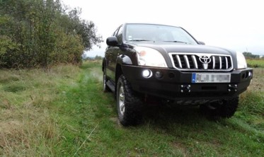 Силовий передній бампер Toyota Land Cruiser Prado J120, 125 фото