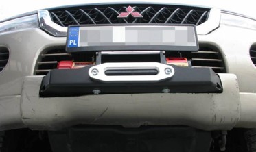  Крепление лебедки Mitsubishi Pajero Sport (2001-2008) фото
